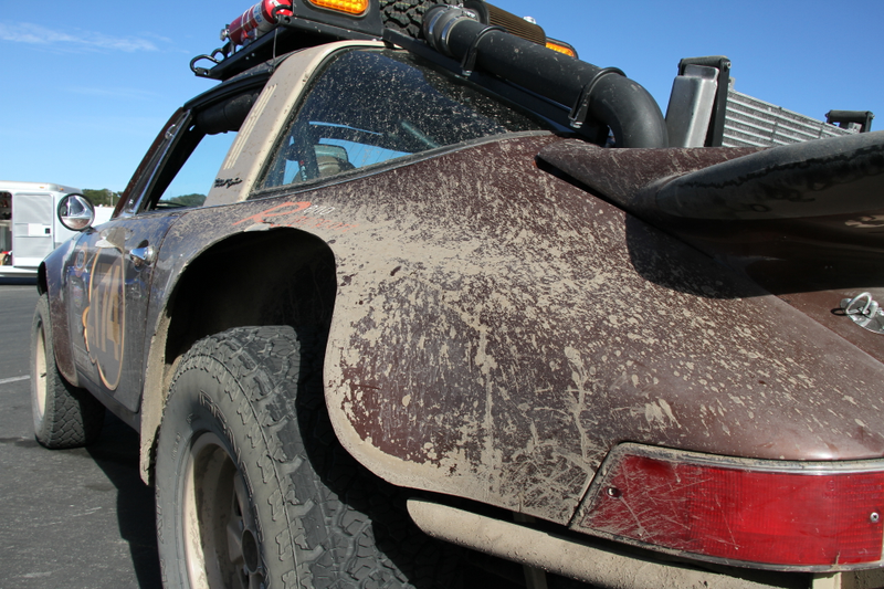 Illustration for article titled This Mud-Splattered 911 Targa Rally Car Is The Best Kind Of Porsche